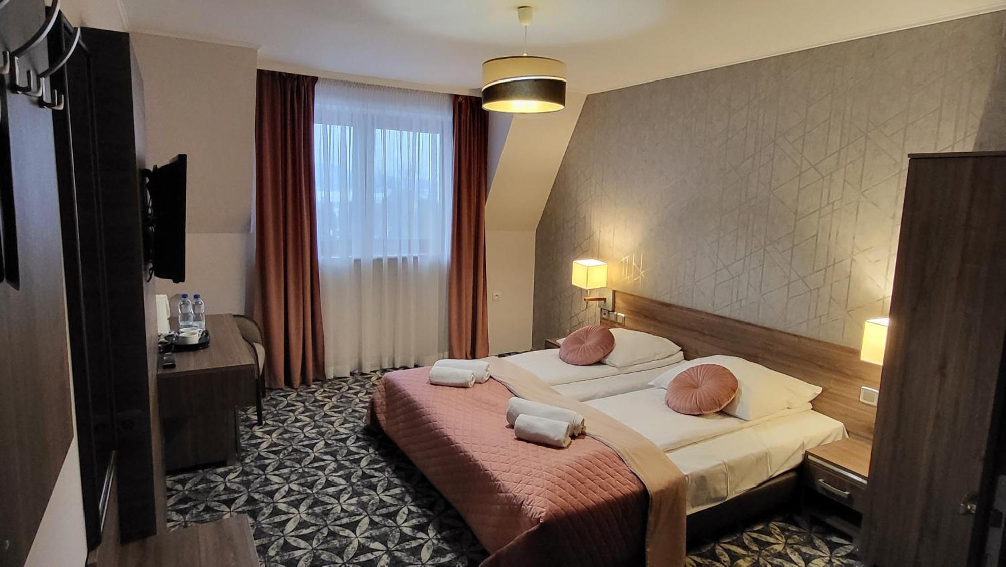 Hotel Zakliki 克拉科夫 外观 照片